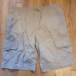 Sonoma Tan Cargo Shorts Like New Boys Size XL